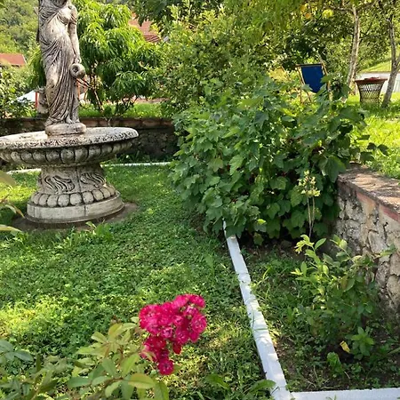 Ferienhaus Resting House Oaza