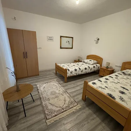 Resting House Oaza